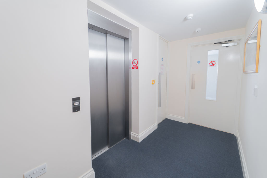 Communal Area- click for photo gallery